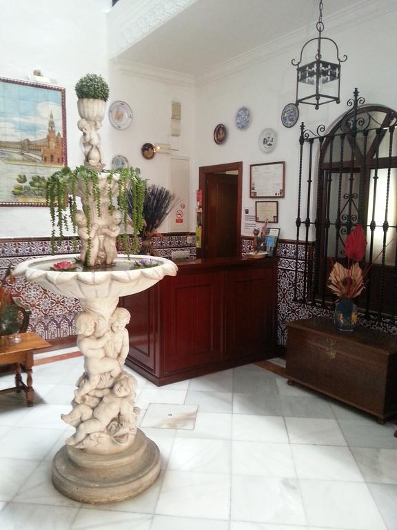 Hostal Trajano Sevilla Kültér fotó
